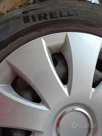 Gomme termiche con cerchi in ferro