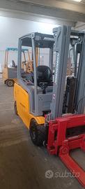 Carrello elevatore elettr.jungheinrichh