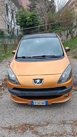 Peugeot 1007
