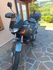 moto aprilia 650 pegaso 2005