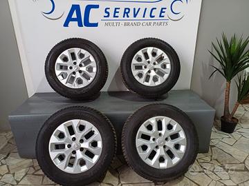 Cerchi in Lega con Gomme Dacia Duster 215/65 R16
