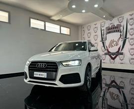 Audi Q3 2.0 TDI 120 CV Business