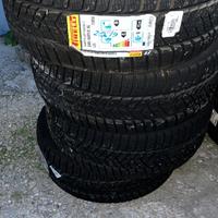 Pneumatici Pirelli 245/45R18 M+S invernali