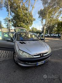 Peugeot 206 – Benzina – Anno 2003 – 116 km