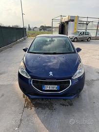 Peugeot 208 1.4 HDI