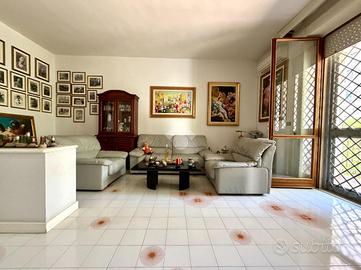 4 LOCALI A LECCE