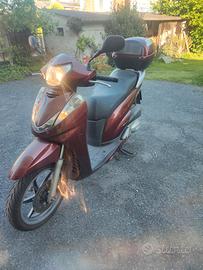Scooter SH300