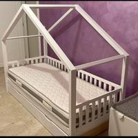 Lettino con cassettone con  doppio materasso