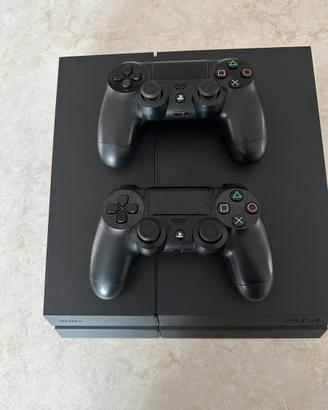 Play Station 4 1TB con giochi