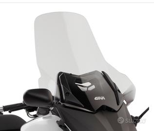 Parabrezza x Yamaha Tmax 530  GIVI come nuovo