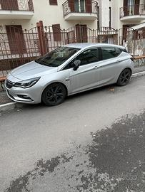 Opel astra 2019