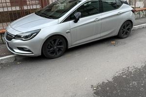 Opel astra 2019