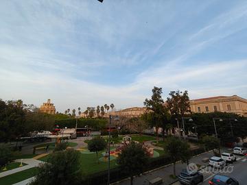 Zona Umberto, bivani arredato