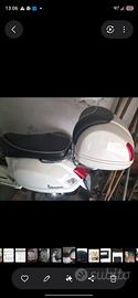  vespa gts 300 bianca 