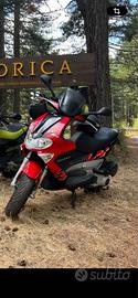 Gilera runner 200
