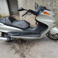Yamaha Majesty 250