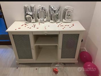 Mobili ikea soggiorno