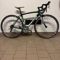 Bici da corsa Bianchi Vertigo Carbonio come Nuova