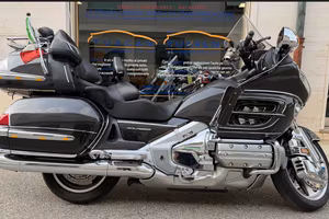 Honda GL 1800 Gold Wing Gold Wing #20