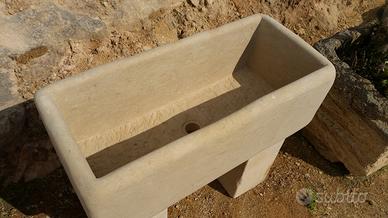 Lavabo rustico da esterno in Pietra Leccese