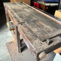 Tavolo antico da falegname