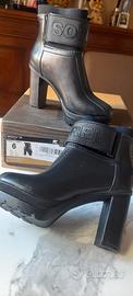 Sorel stivaletto originale n.37 NUOVO