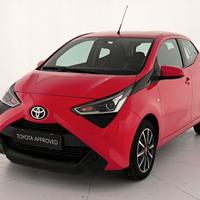 Toyota Aygo 5p 1.0 x-play 72cv