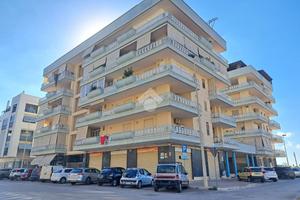 3 LOCALI A BARLETTA