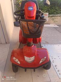 scooter per disabili o anziani 