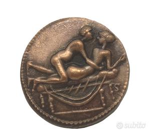 REPLICA MONETA ROMANA DEL SESSO SPINTRIE COD E14