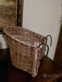 Cestino/seggiolino bici vintage in vimini