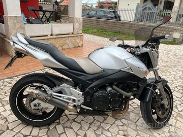 Suzuki Gsr 600
