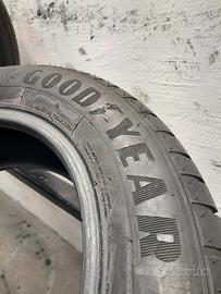 175 65 15 GOODYEAR ESTIVE 80% RESIDUO