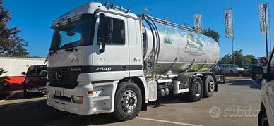 AUTOBOTTE TRASPORTO LIQUIDI ALIMENTARI 16.000 LITR