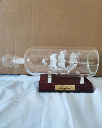 Mayflower in vetro soffiato 