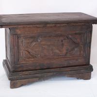 piccola cassapanca antica