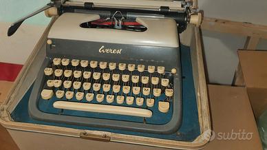 Macchina da scrivere EVEREST