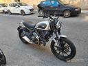 ducati-scrambler-800-grigia