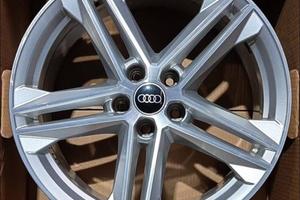 CERCHI IN LEGA ORIGINALI X AUDI Q 5 S LINE DA 19