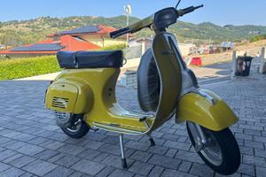 VESPA SPECIAL 50