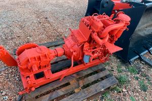 A101 Argano con motore in due cilindri