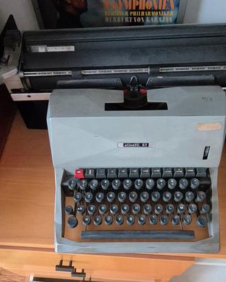 MACCHINA DA SCRIVERE
