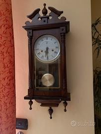 Orologio a pendolo vintage