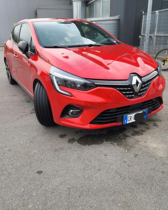 Renault Clio V Techno GPL 100CV 2023 Navi LED Retr