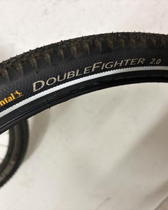 Gomme Continental Double Fighter III Reflex 2.0