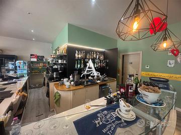 TecnoAzienda - Bar Bistrot Giornaliero Con