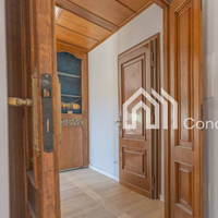 Porta massello varie tipologie con mostra e telaio