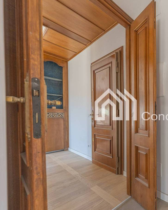 Porta massello varie tipologie con mostra e telaio