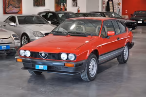 Alfa Romeo Alfetta GTV 2.0