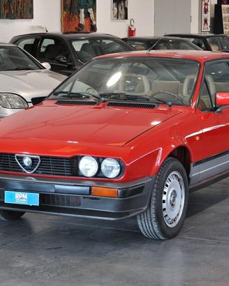 Alfa Romeo Alfetta GTV 2.0